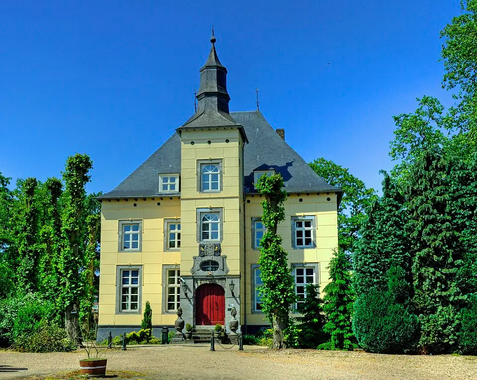 Image: Bert Kaufmann · CC BY-SA 3.0 Kasteel Het Steenen Huys
