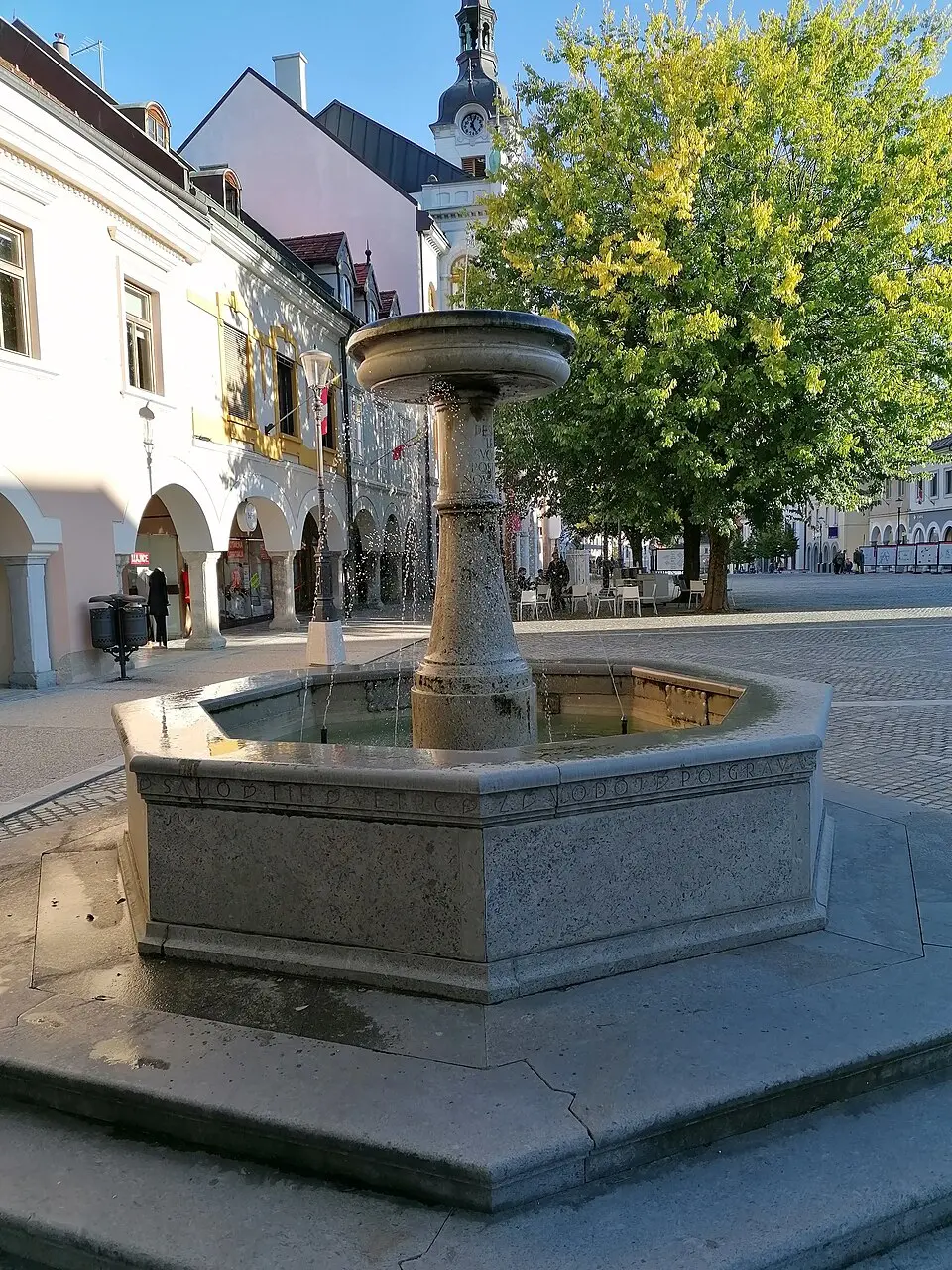 Vodnjak na Glavnem trgu