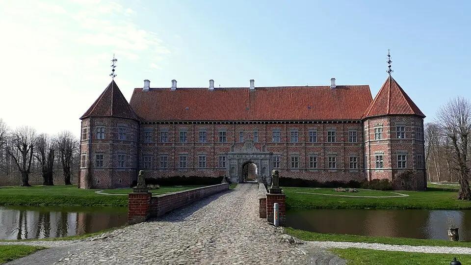 Voergaard Slot