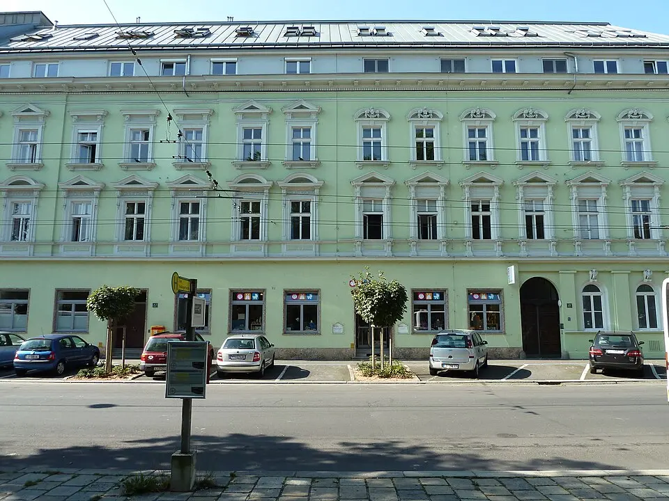 Volksgartenstraße 28, 30
