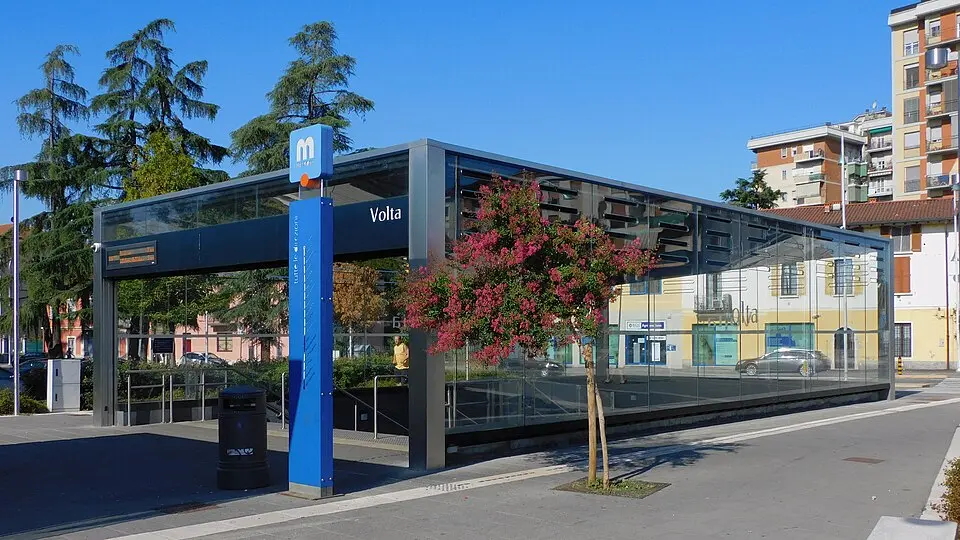 Volta metro station