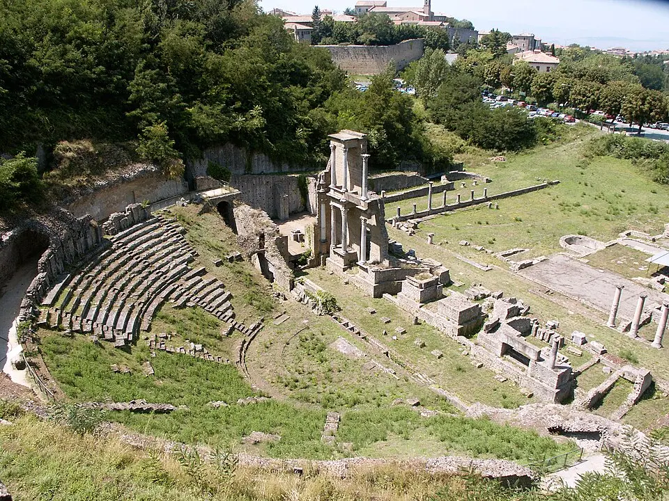 Rimsko gledališče, Volterra