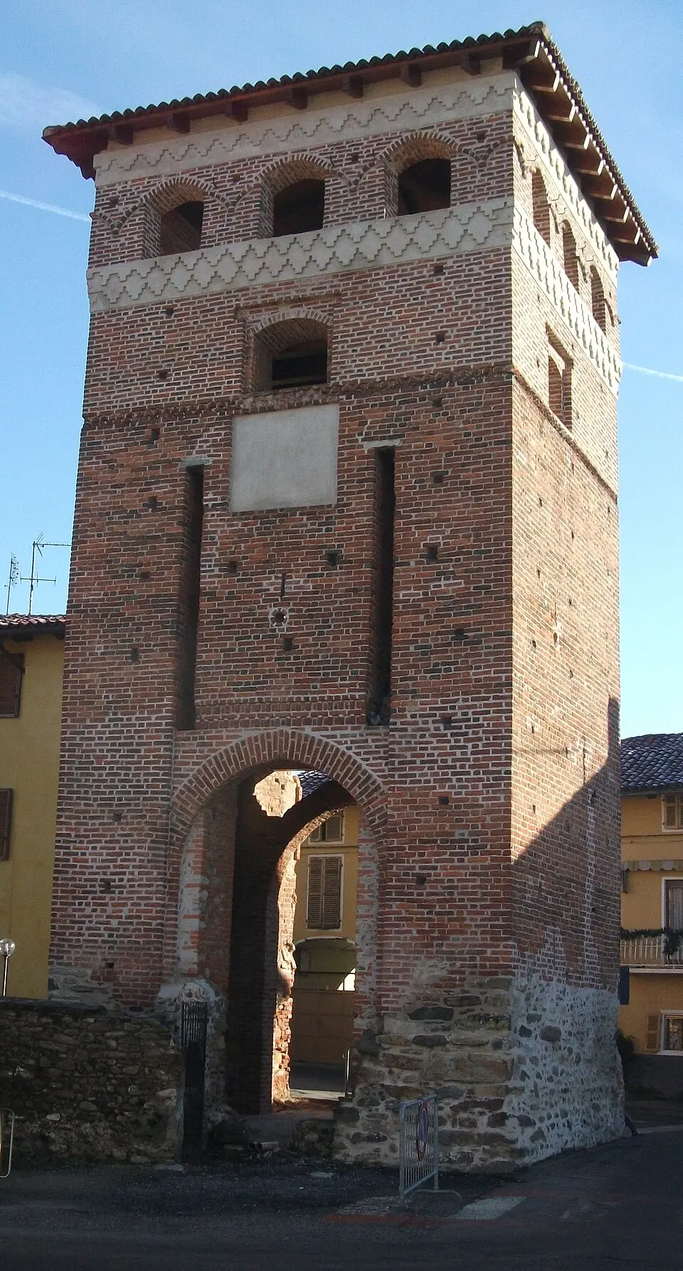 Tower-Gate