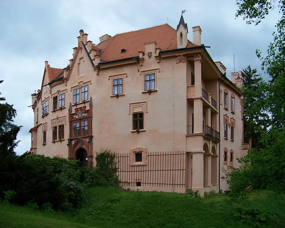 zámek Vrchotovy Janovice