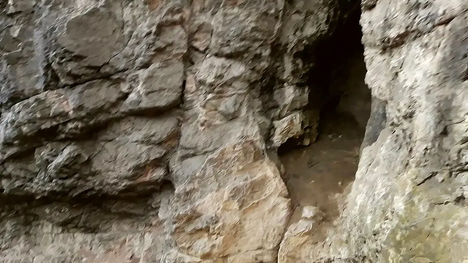 Barrandova jeskyně