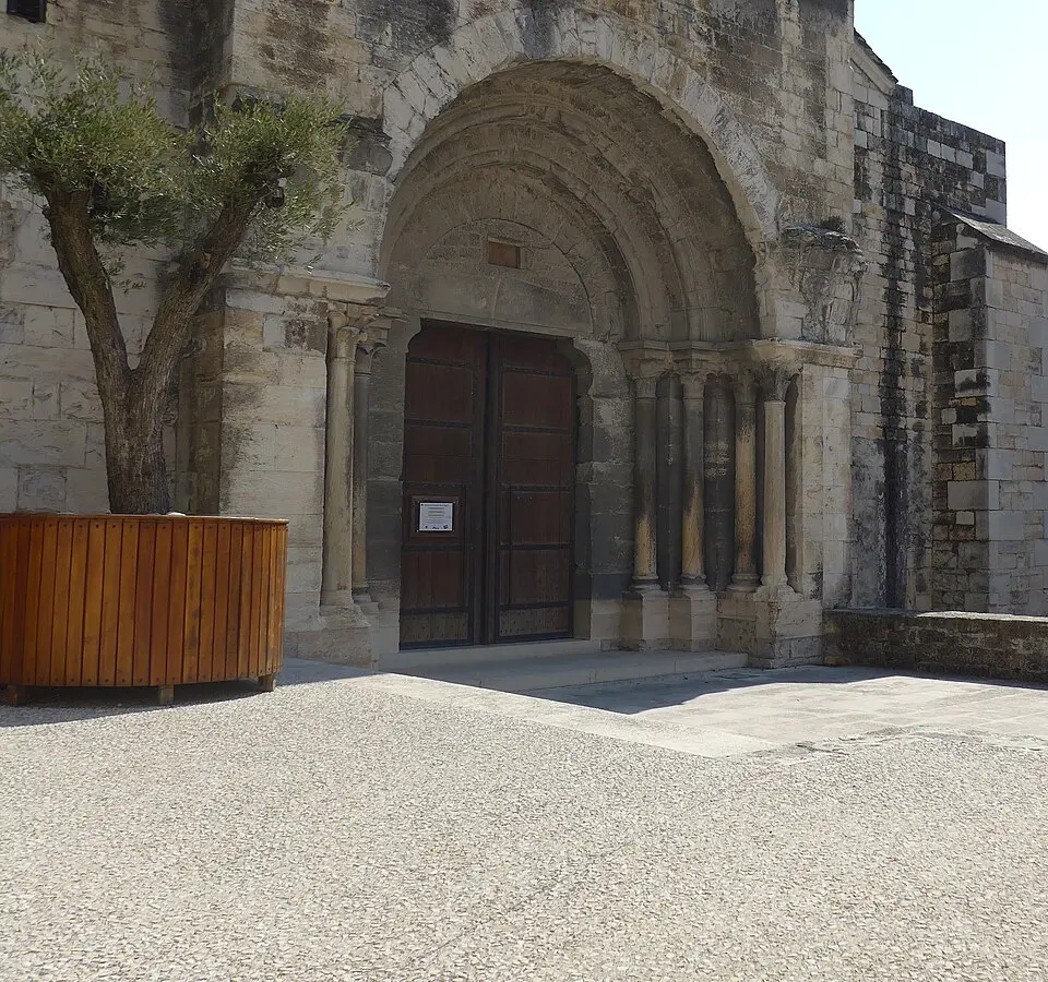 dégagement de l'église