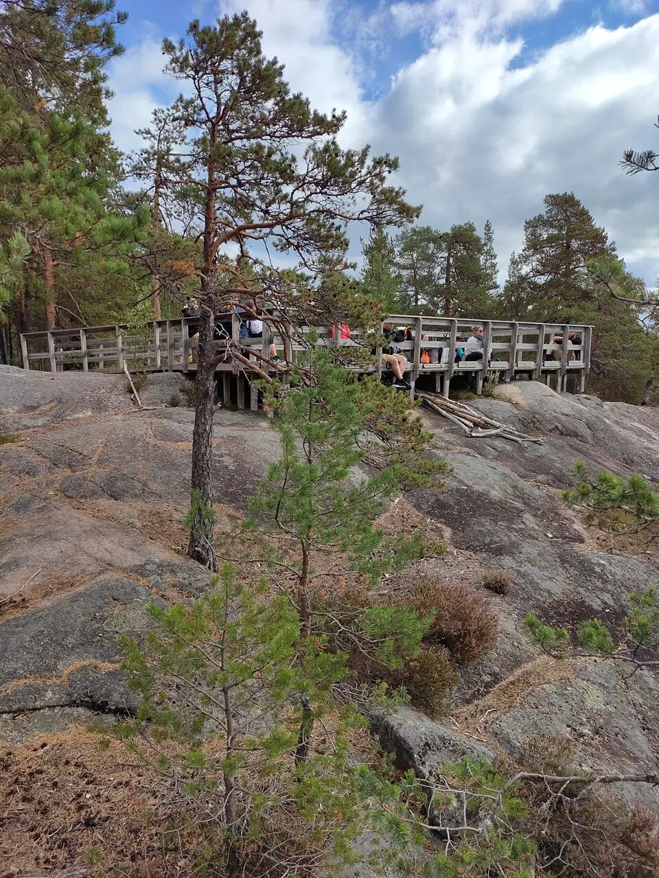 Näköalapaikka Maahisenkierros