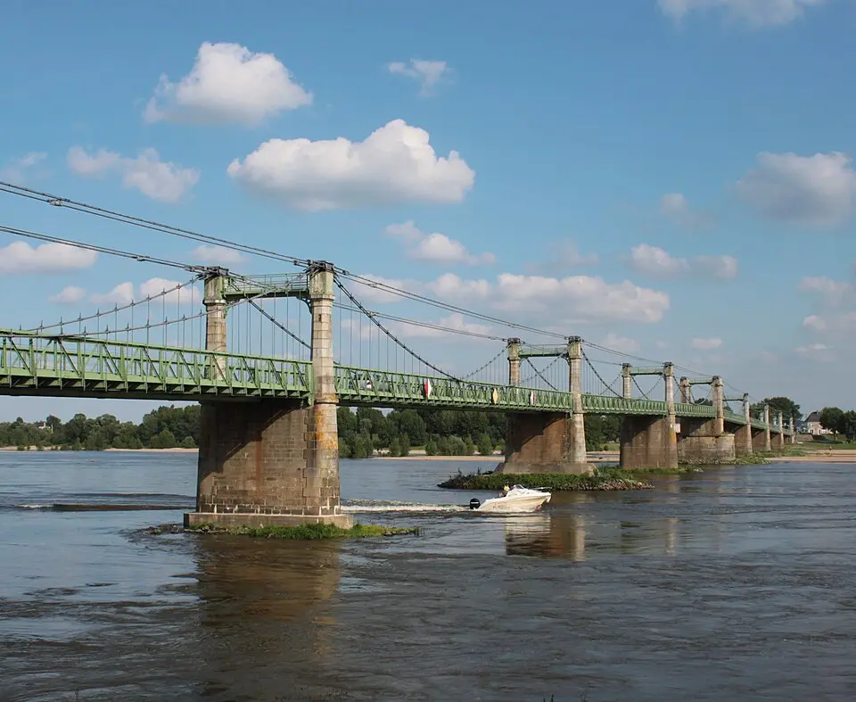 Brücke von Ingrandes