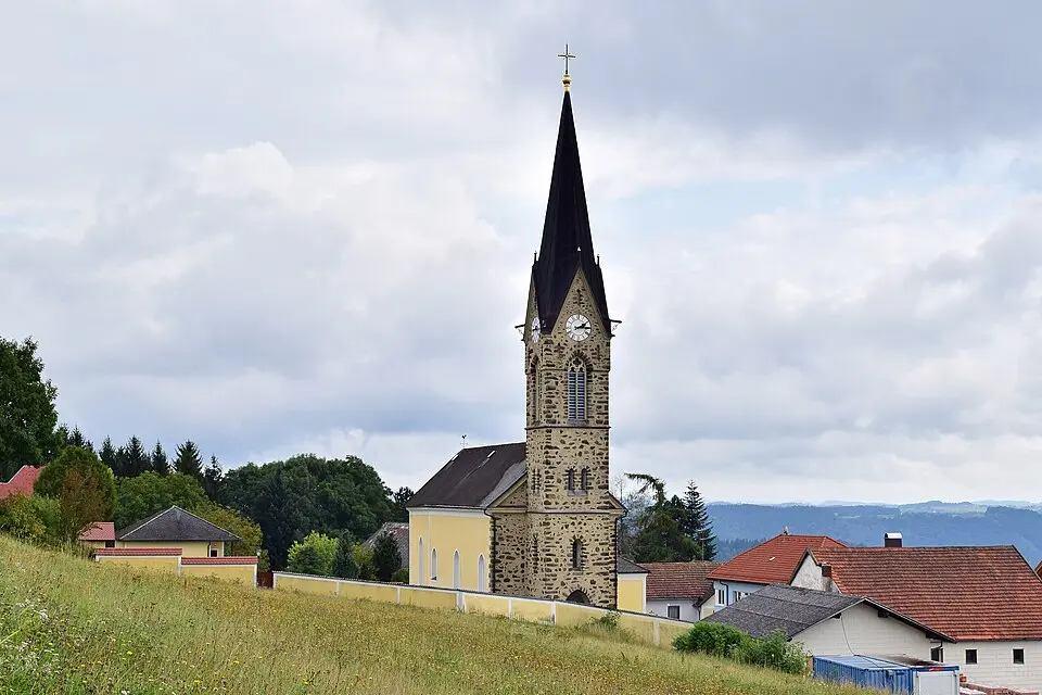 Obrázok: Haeferl · CC BY-SA 3.0 AT Pfarrkirche Waldkirchen