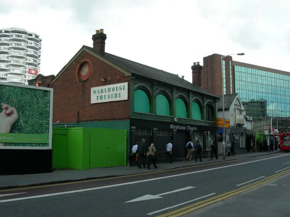 Image: Danny Robinson · CC BY-SA 2.0 Warehouse Theatre