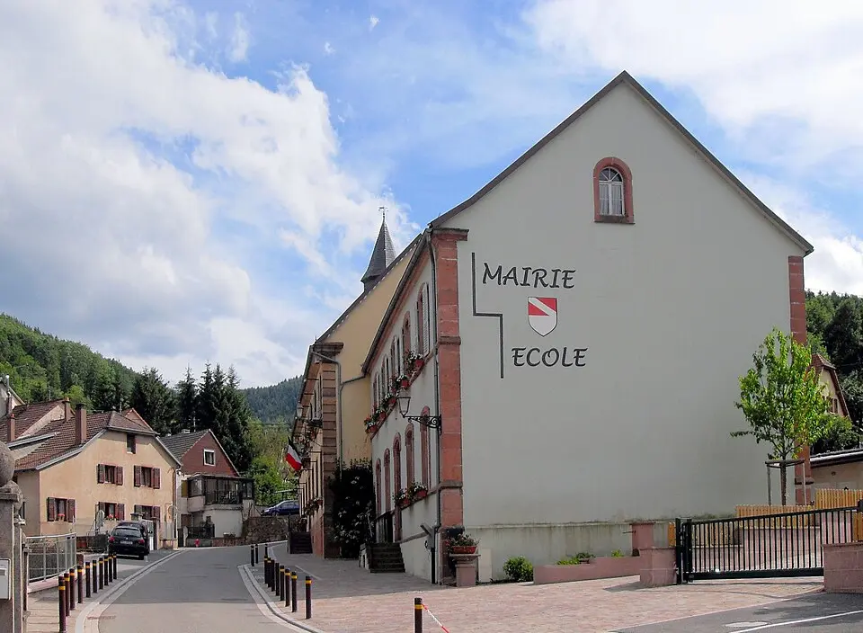 Immagine: Rauenstein · CC BY-SA 3.0 Barembach
