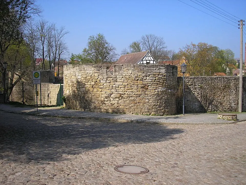 Burg Schkölen