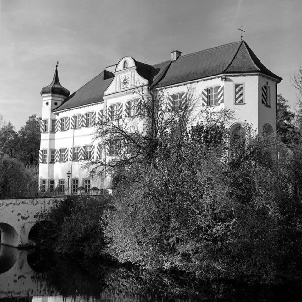 Brunnen