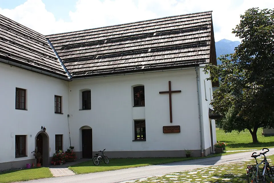 Image: Mefusbren69 · Public domain Watschiger Toleranzbethaus