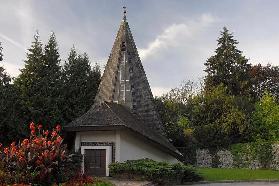 Bild: Haneburger · Public domain Evang. Pfarrkirche Wattens