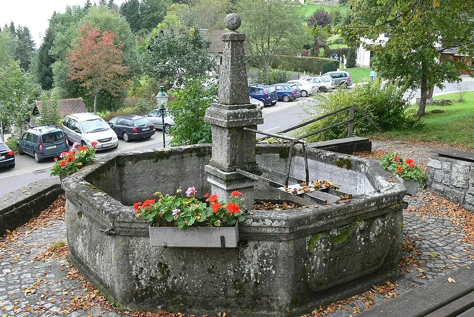 Brunnen