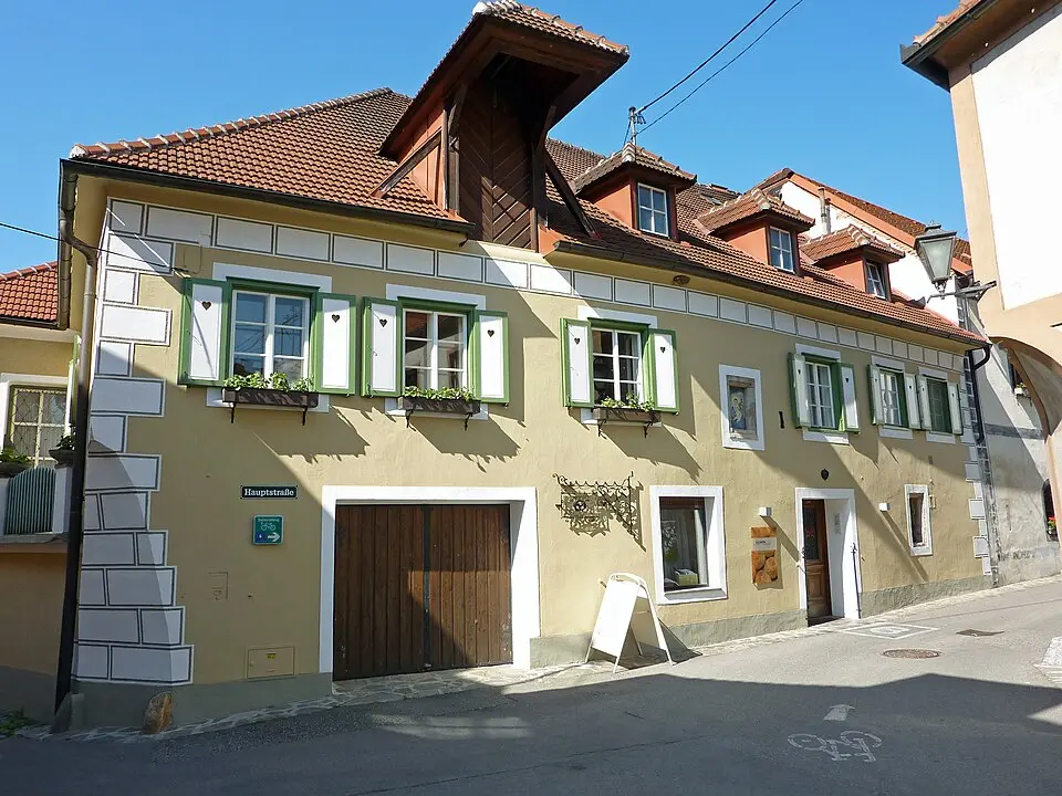 Bild: BSonne · CC BY-SA 3.0 Wohnhaus, Bäckerei