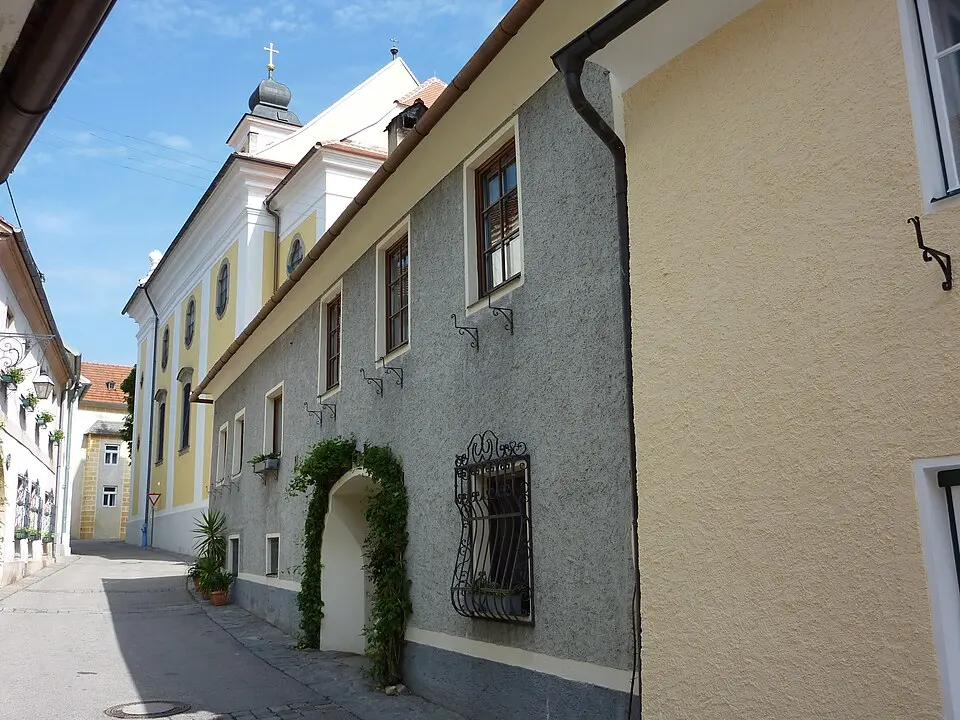 Bild: BSonne · CC BY-SA 3.0 Wohnhaus