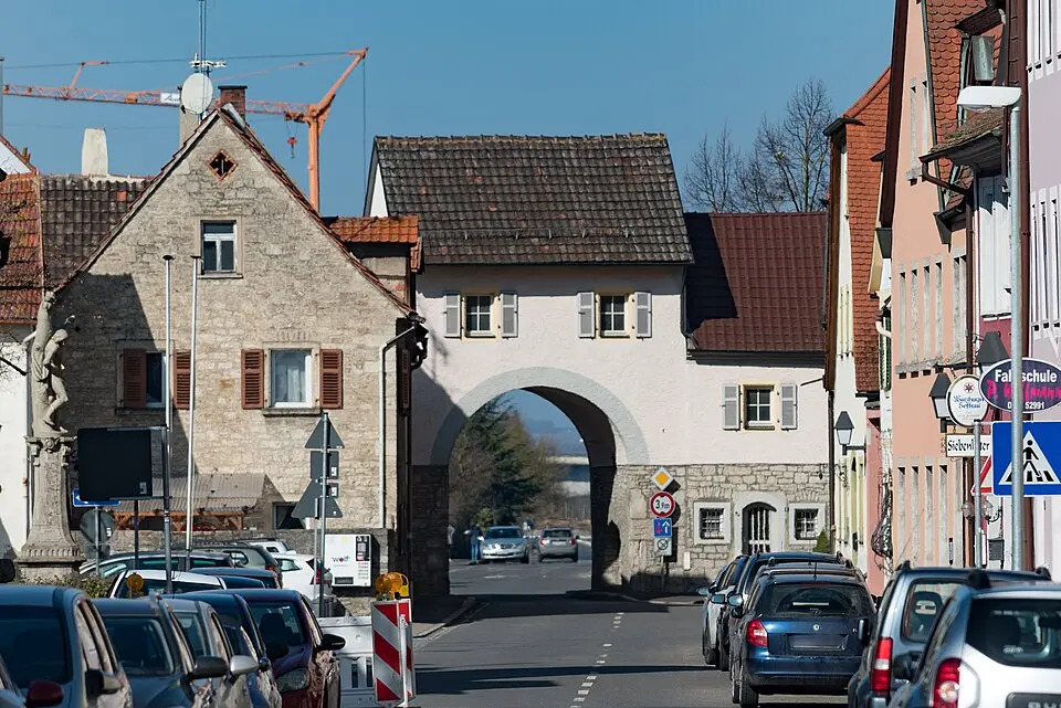 sogenanntes Unteres Tor bzw. Würzburger Tor