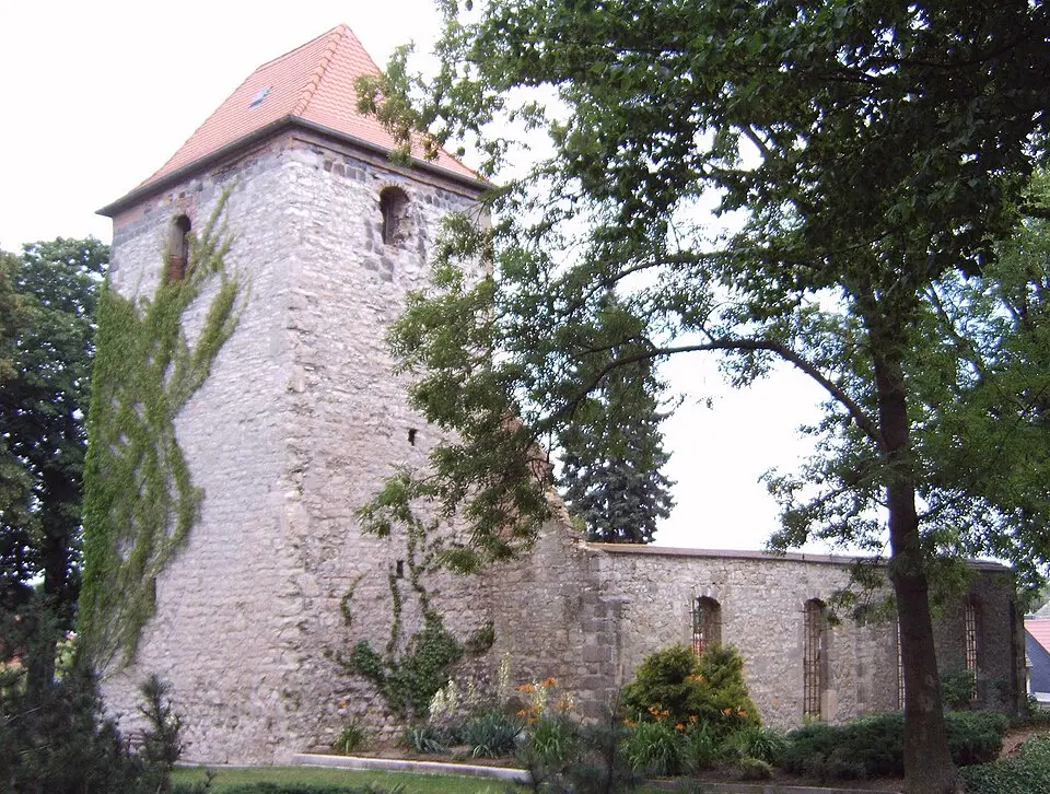 Obrázek: Olaf Meister · CC BY-SA 3.0 Dorfkirche Wedderstedt