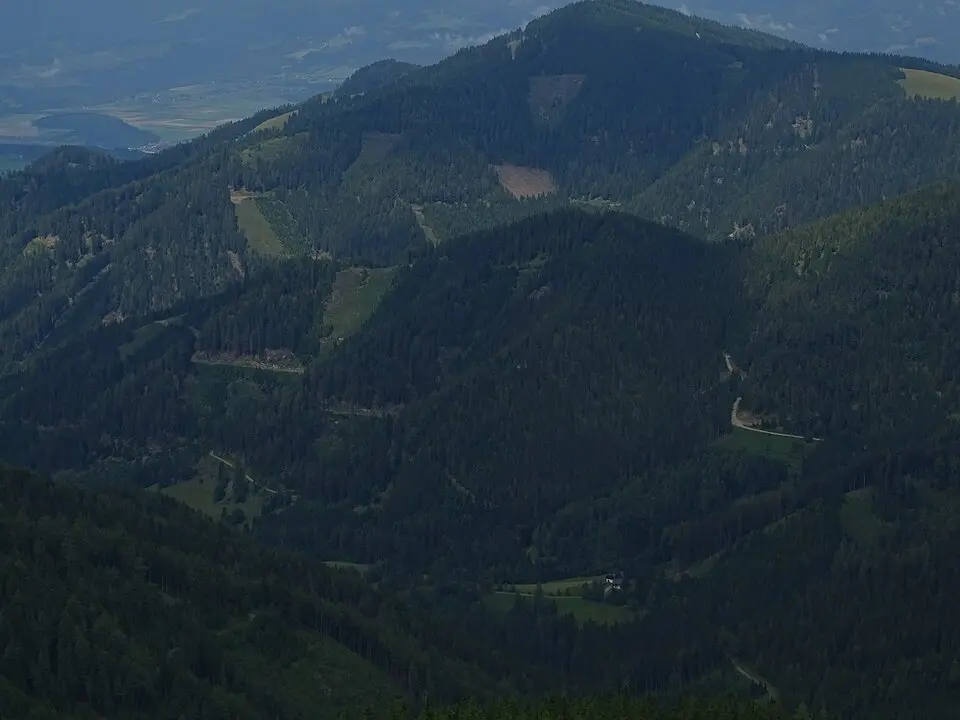 Image: Liuthalas · CC BY-SA 4.0 Weißenbachkogel