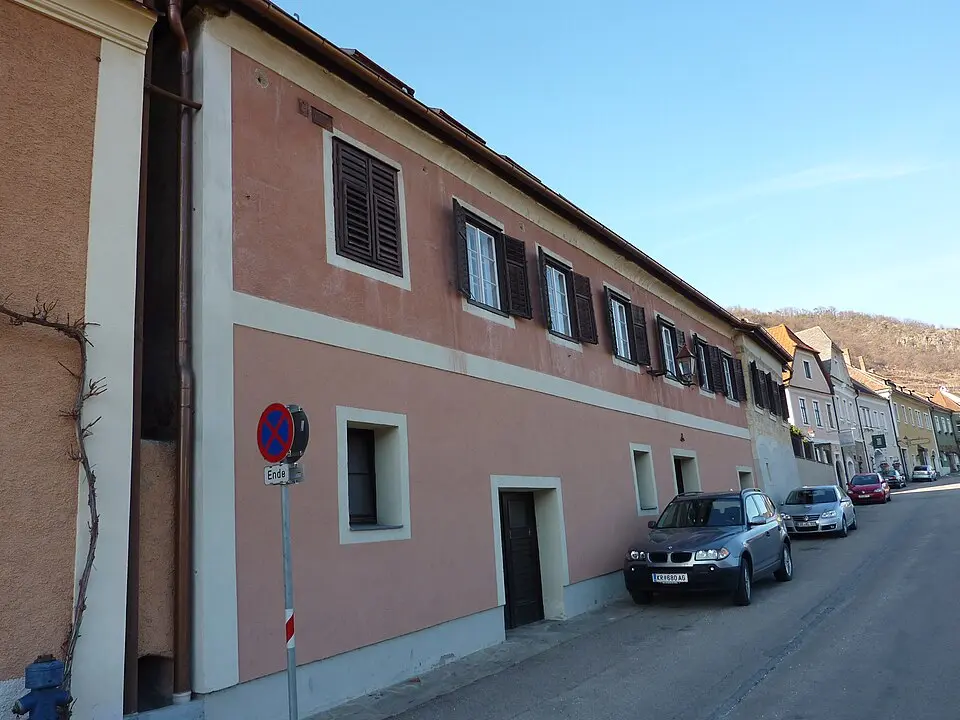 Wohn- und Winzerhaus