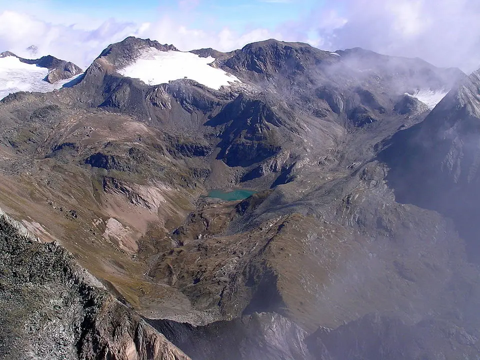 Image: Magnuss · CC BY-SA 3.0 Weissspitze