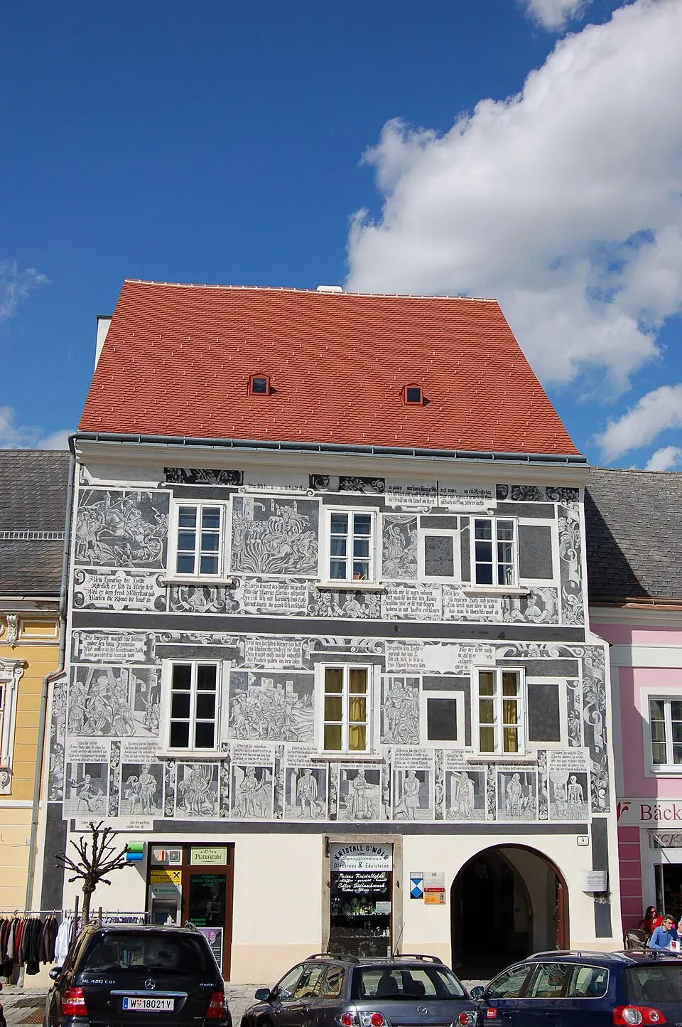 Wohn- und Geschäftshaus