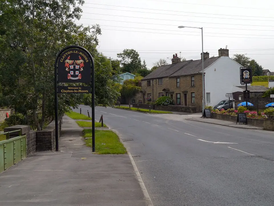Clayton-le-Moors