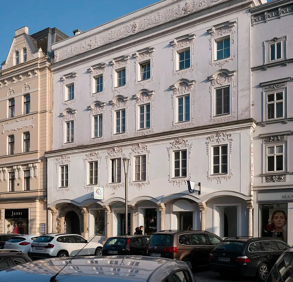Bürgerhaus, Einhorn-Apotheke