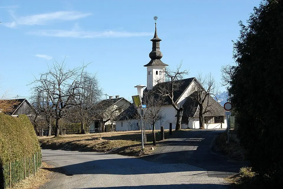 Kath. Filialkirche hll. Peter und Paul
