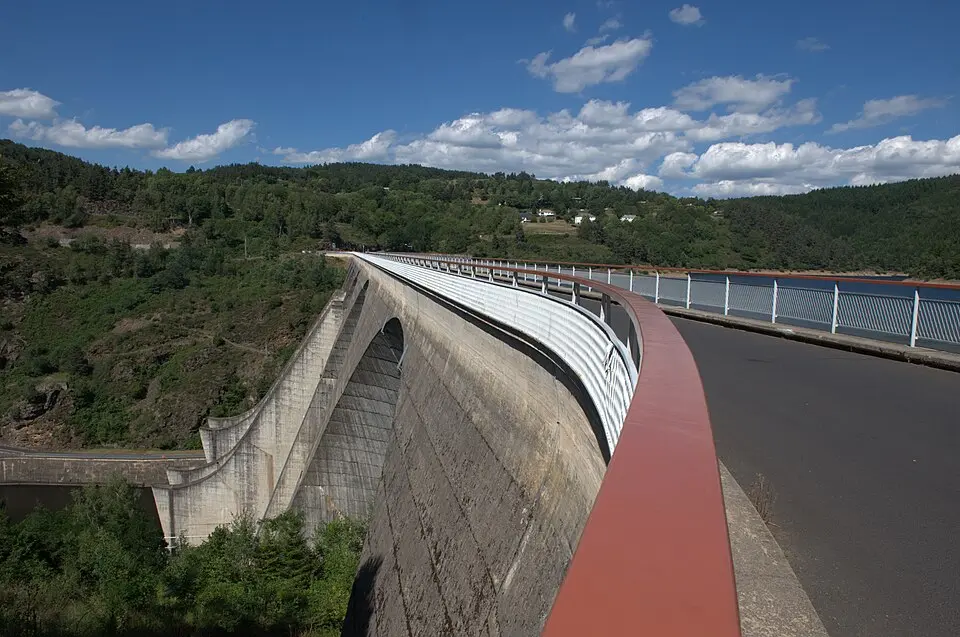 Grandval Dam