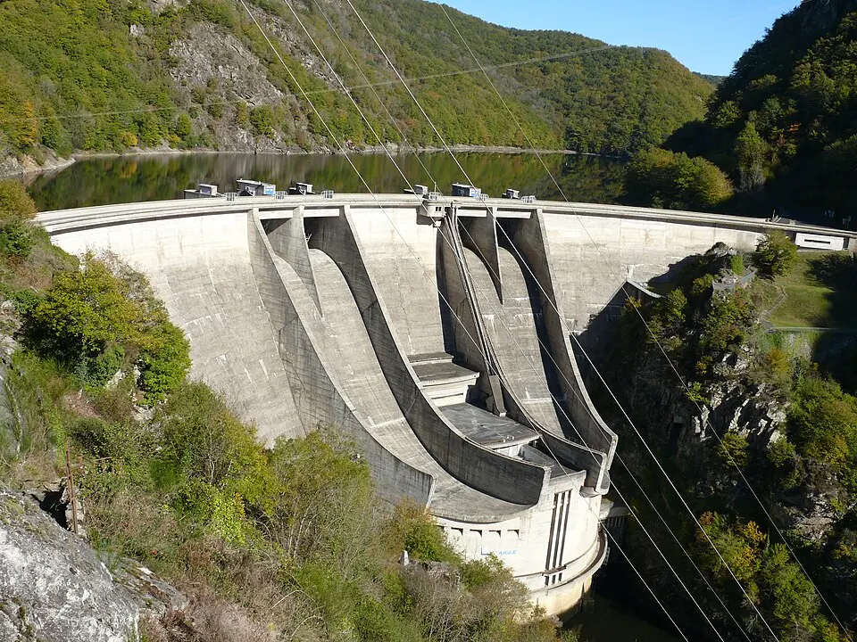 barrage de l'Aigle