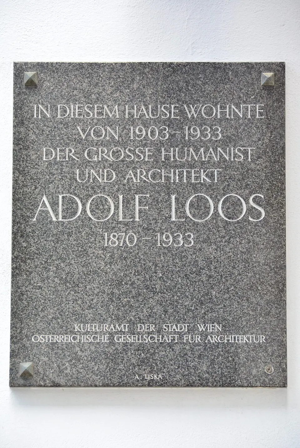 Gedenktafel für Adolf Loos (Wien, Bösendorferstraße 3)