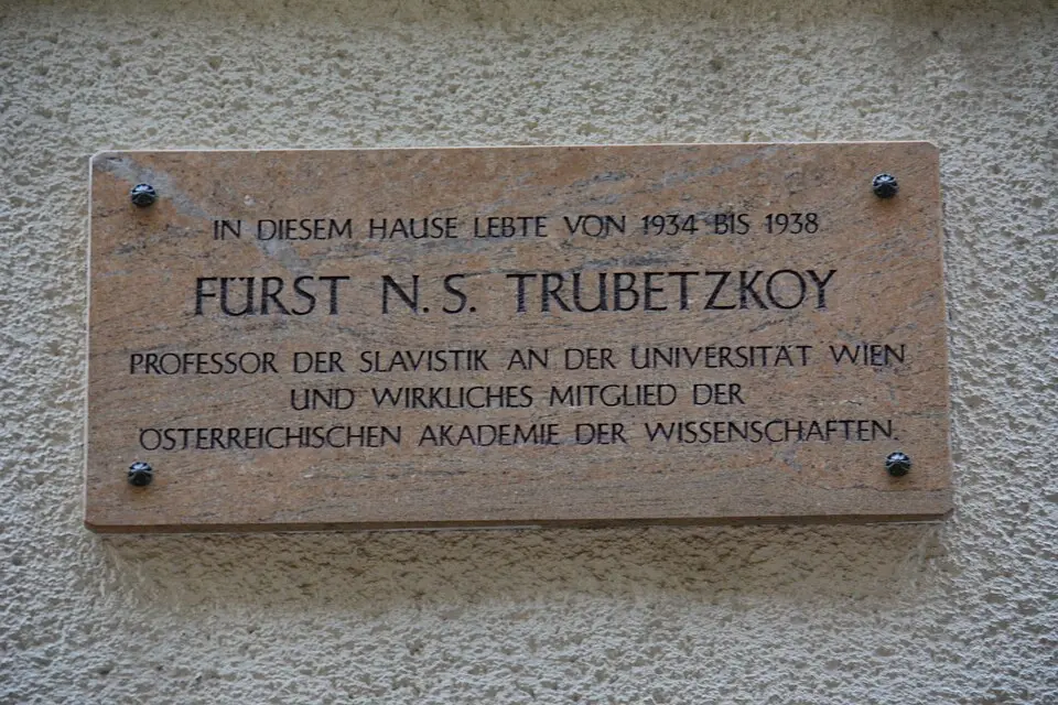 Gedenktafel für Nikolai Sergejewitsch Trubetzkoy (Wien, Kleeblattgasse 4)
