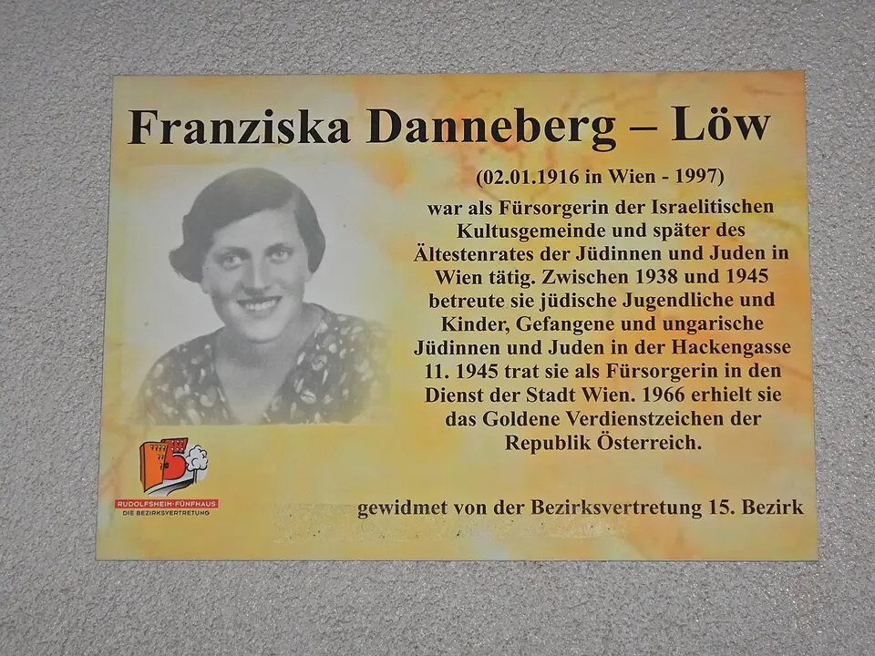 Gedenktafel für Franziska Danneberg-Löw