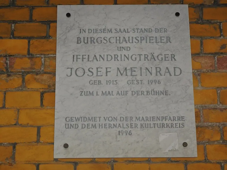 Obrázok: GuentherZ · CC BY-SA 3.0 Gedenktafel für Josef Meinrad (Wien, Kulmgasse 35)