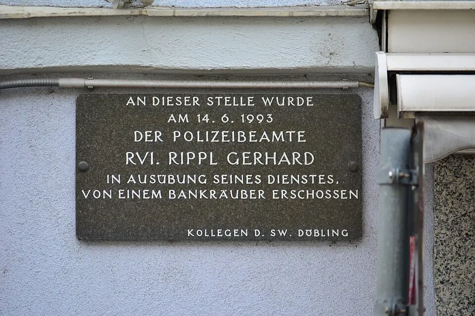 Gedenktafel für Gerhard Rippl (Wien, Döblinger Hauptstraße 67)