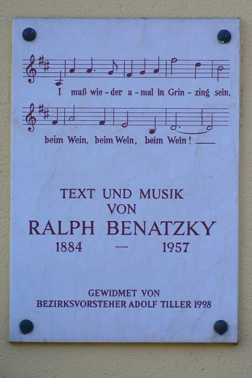 Bild: GuentherZ · CC BY 3.0 Gedenktafel für Ralph Benatzky (Wien, Himmelstraße 7)