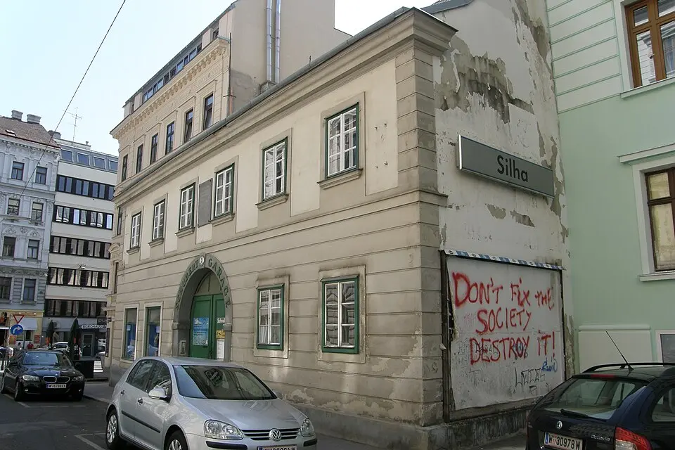Zum schwarzen Rössl /ehem. Schulhaus