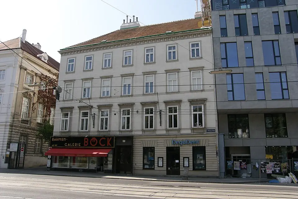 Miethaus, Zur schwarzen Muttergottes