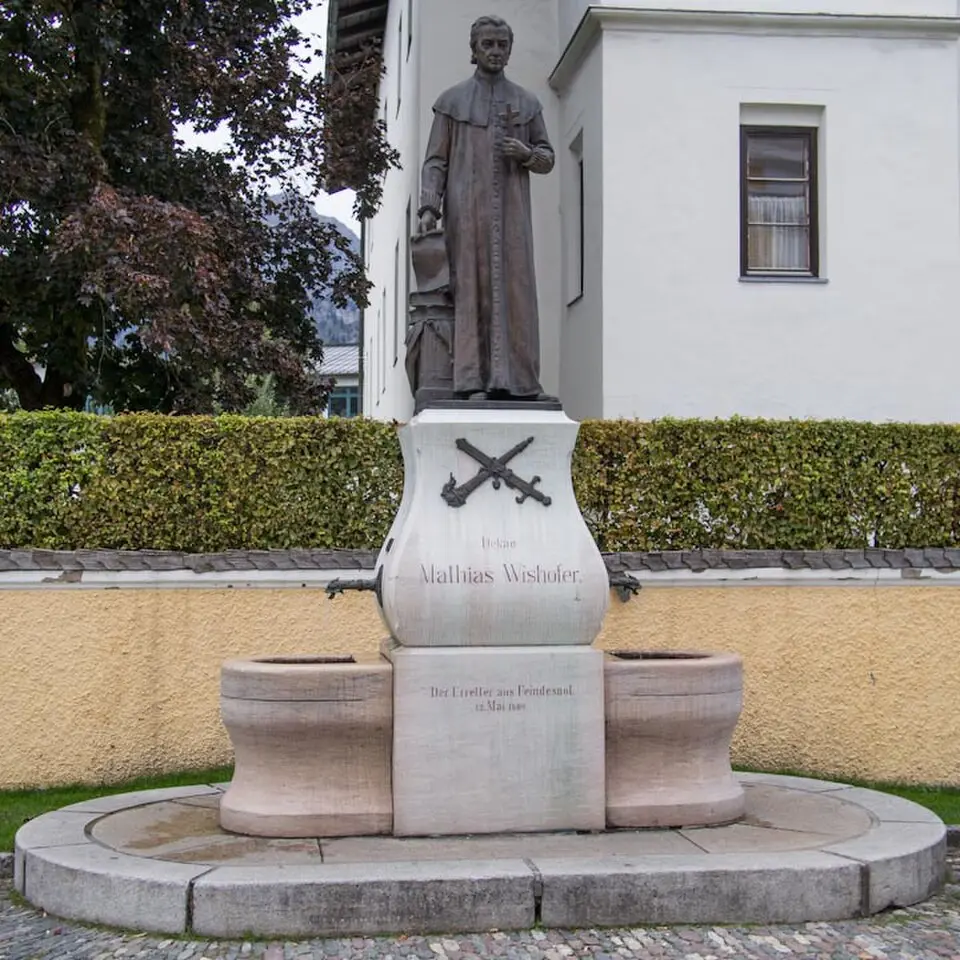 Doppelbrunnen, Wieshofer-Denkmal