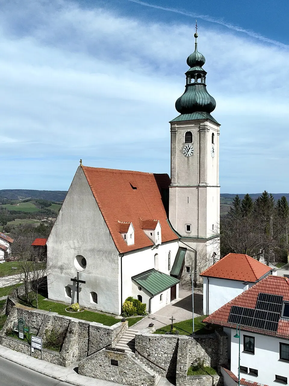 Kath. Pfarrkirche hll. Peter und Paul