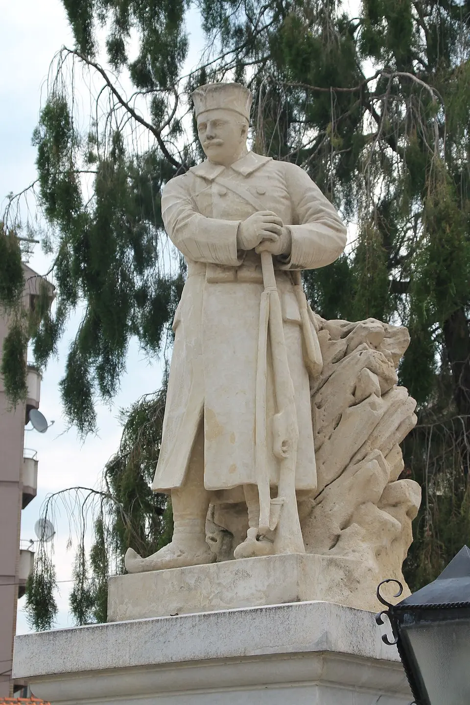 Споменик српским војницима 1912-1918 у Пожаревцу