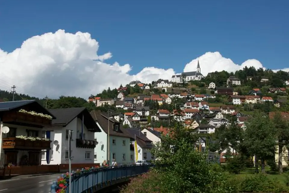 Image: Cliffscherer · CC BY-SA 3.0 Wilhelmsthal