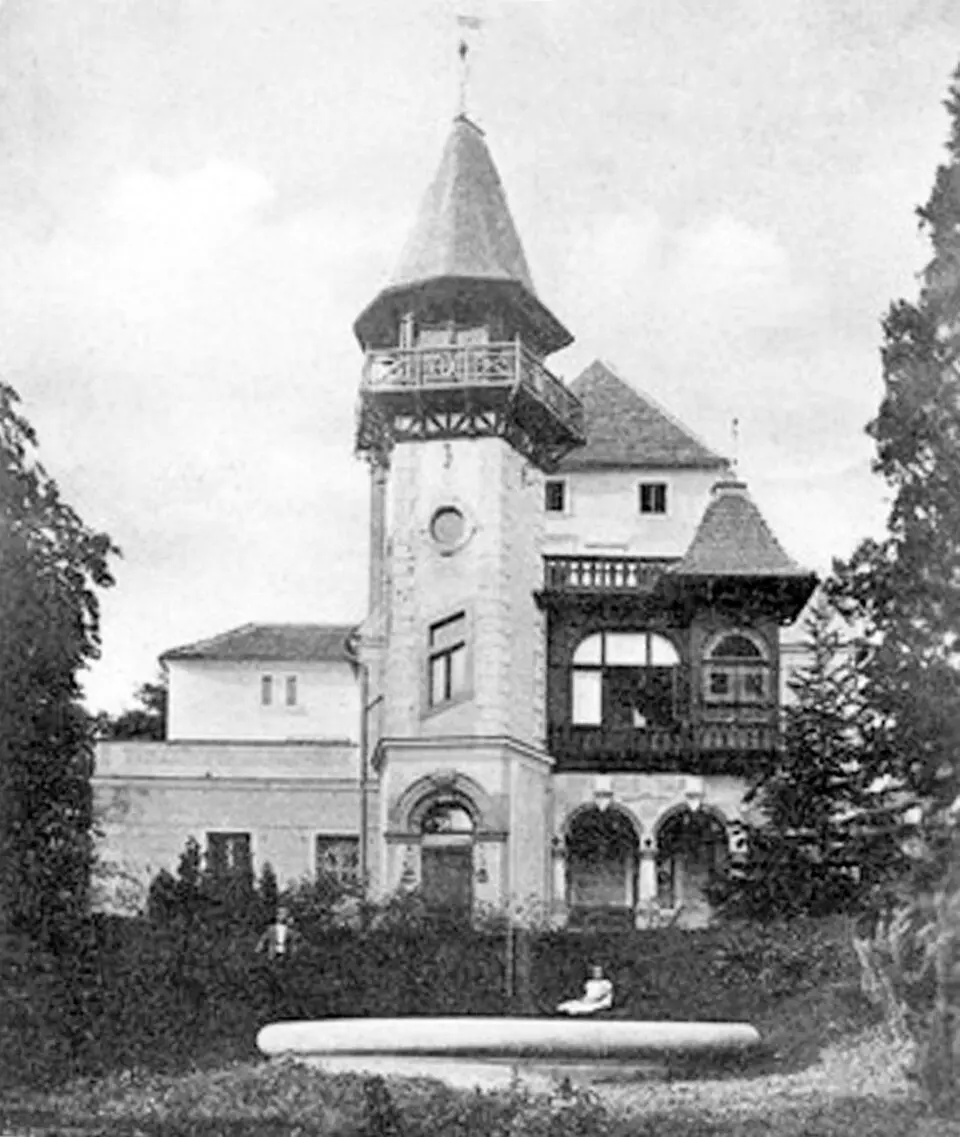 Pałac w Ksawerowie