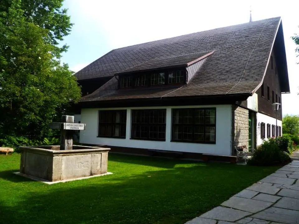 Obrázok: Luckyprof (talk) · CC BY-SA 3.0 AT Waldmuseum, Mühlviertler Waldhaus