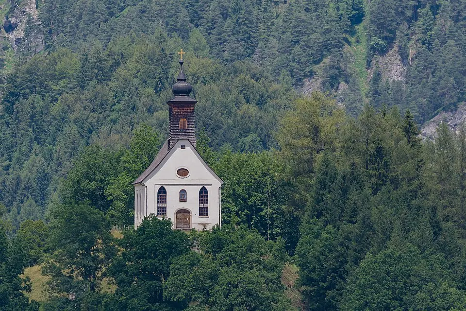 Kalvarienbergkapelle und Kreuzweg
