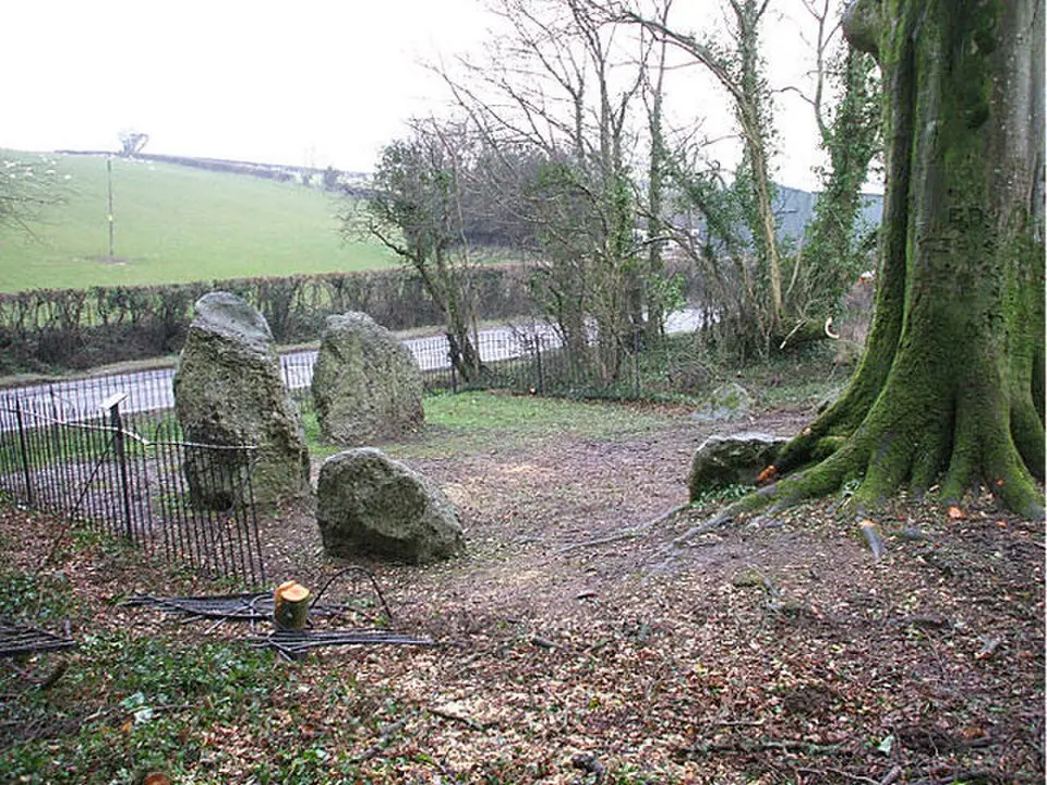 Nine Stones (Winterbourne Abbas)