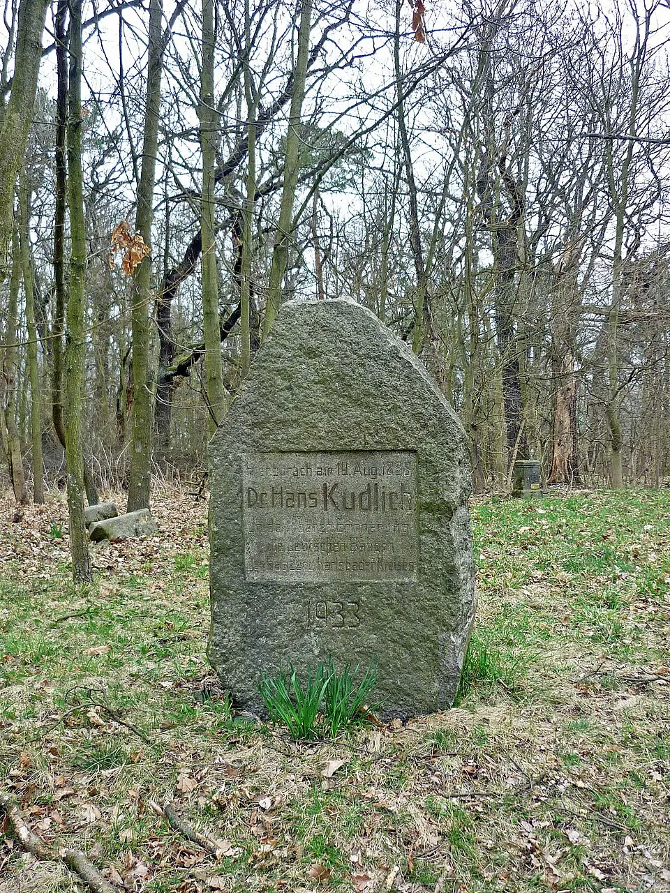 Lapidarium der verschwundenen Orte im Duppauer Gebirge